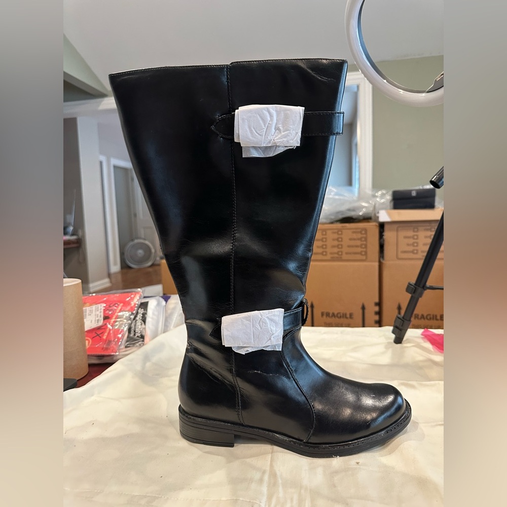 BRAND NEW David Tate Black Leather Winter Boots, Mustang, 10 W, extra wide shaft